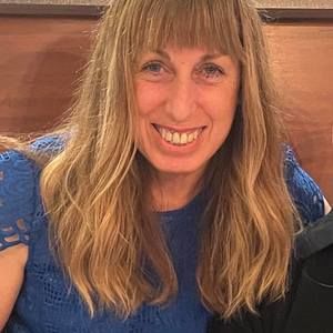 Meet your Posher, Antoinette